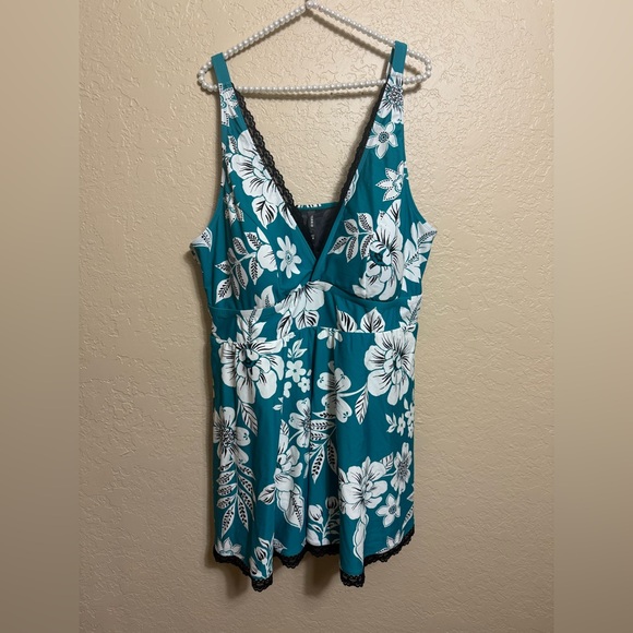 Torrid Swim Dress Womens 4X  Wireless Swim Dress one piece Floral teal - Picture 2 of 7